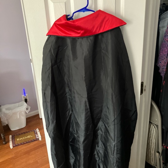 Halloween Black and Red Count Dracula Tie On Cape - Picture 3 of 3